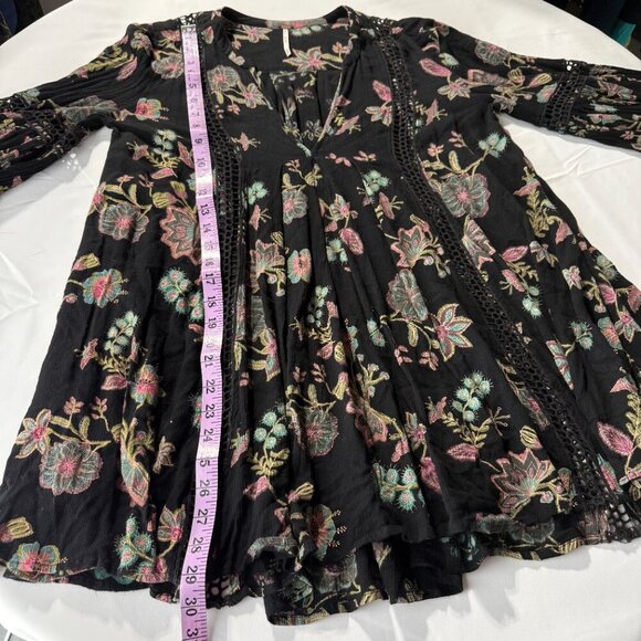 Free People Women's Just The Two Of Us Tunic Black Floral Long Sleeve Size Small - Picture 11 of 12